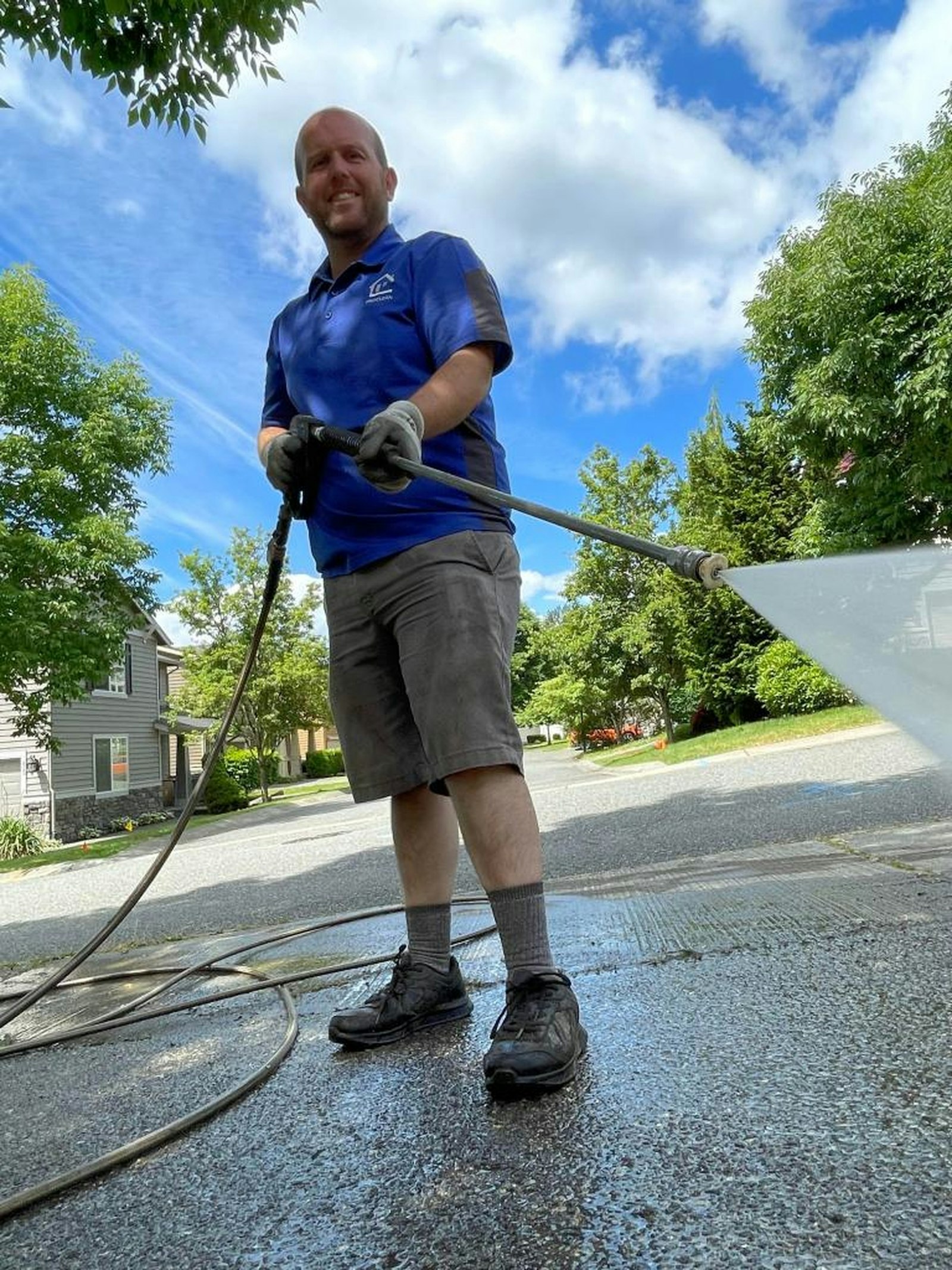 High pressure cleaning